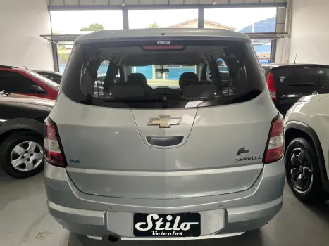 CHEVROLET Spin 1.8 4P FLEX LTZ AUTOMÁTICO, Foto 5 CHEVROLET Spin 1.8 4P FLEX LTZ AUTOMÁTICO, Foto 5