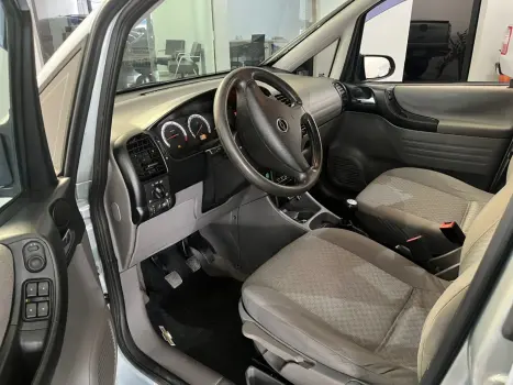 CHEVROLET Zafira 2.0 4P FLEX COMFORT, Foto 9
