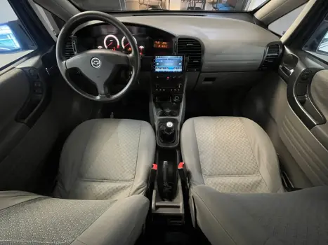 CHEVROLET Zafira 2.0 4P FLEX COMFORT, Foto 18