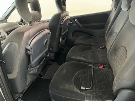 CITROEN XSara Picasso 1.6 16V 4P FLEX EXCLUSIVE, Foto 11 CITROEN XSara Picasso 1.6 16V 4P FLEX EXCLUSIVE, Foto 11
