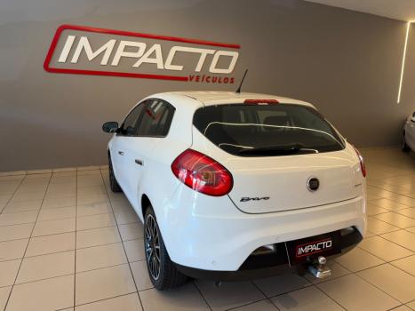 FIAT Bravo 1.8 16V 4P FLEX ABSOLUTE DUALOGIC AUTOMATIZADO, Foto 2