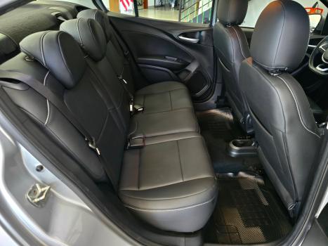 FIAT Cronos 1.8 4P FLEX PRECISION AUTOM�TICO, Foto 14