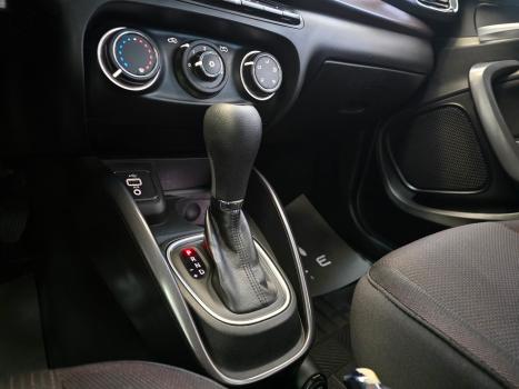 FIAT Cronos 1.8 4P FLEX PRECISION AUTOM�TICO, Foto 16