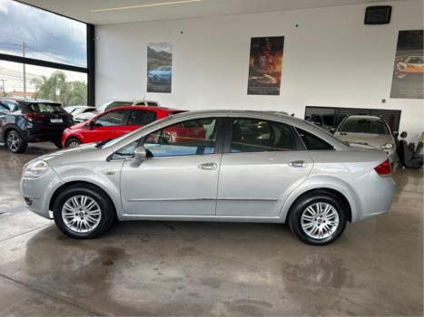 FIAT Linea 1.8 16V 4P FLEX ESSENCE, Foto 4