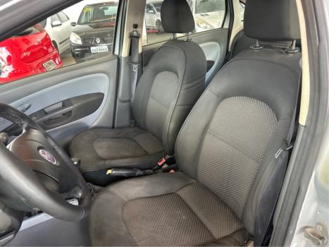 FIAT Linea 1.8 16V 4P FLEX ESSENCE, Foto 8