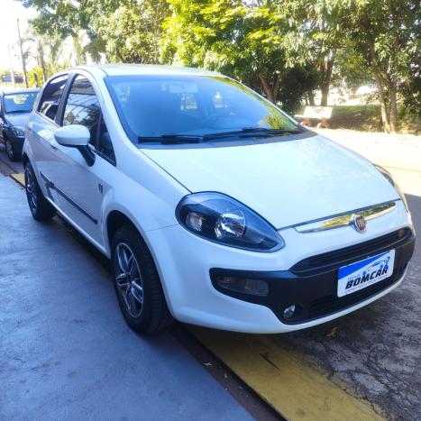 FIAT Punto 1.4 4P FLEX ATTRACTIVE ITALIA, Foto 3 FIAT Punto 1.4 4P FLEX ATTRACTIVE ITALIA, Foto 3