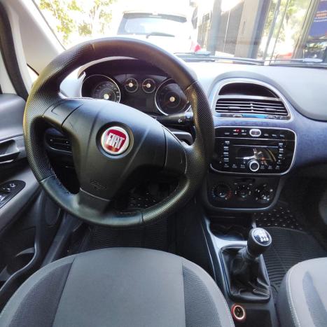 FIAT Punto 1.4 4P FLEX ATTRACTIVE ITALIA, Foto 12 FIAT Punto 1.4 4P FLEX ATTRACTIVE ITALIA, Foto 12