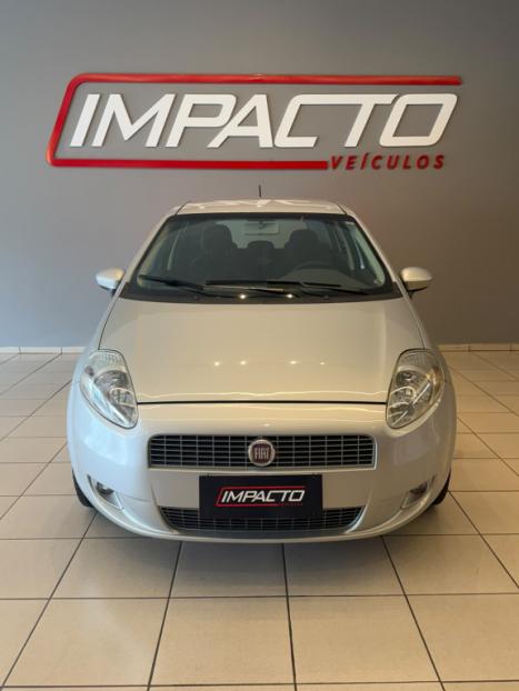FIAT Punto 1.6 16V 4P FLEX ESSENCE DUALOGIC AUTOMATIZADO, Foto 2