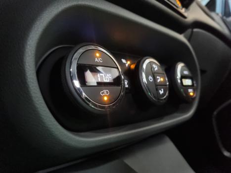 FIAT Toro 1.8 16V 4P FLEX FREEDOM AUTOM�TICO, Foto 23