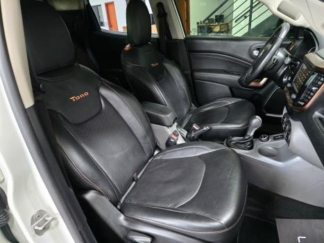 FIAT Toro 2.0 16V 4P VOLCANO 4WD TURBO DIESEL AUTOMTICO, Foto 10