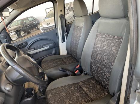 FIAT Uno 1.0 FLEX, Foto 8