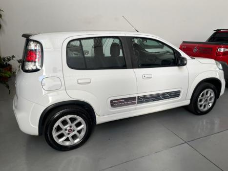 FIAT Uno 1.4 FLEX SPORTING, Foto 4