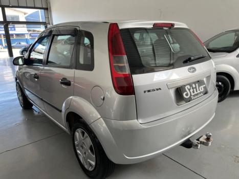 FORD Fiesta Hatch 1.6 4P FLEX, Foto 4