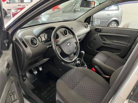 FORD Fiesta Hatch 1.6 4P FLEX, Foto 7