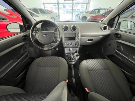 FORD Fiesta Hatch 1.6 4P FLEX, Foto 12