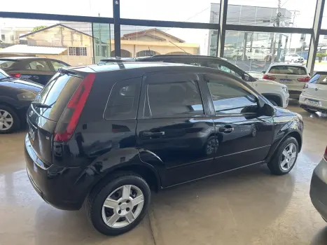 FORD Fiesta Hatch 1.6 4P FLEX, Foto 6
