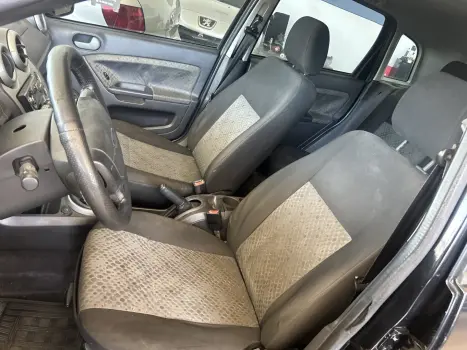 FORD Fiesta Hatch 1.6 4P FLEX, Foto 8