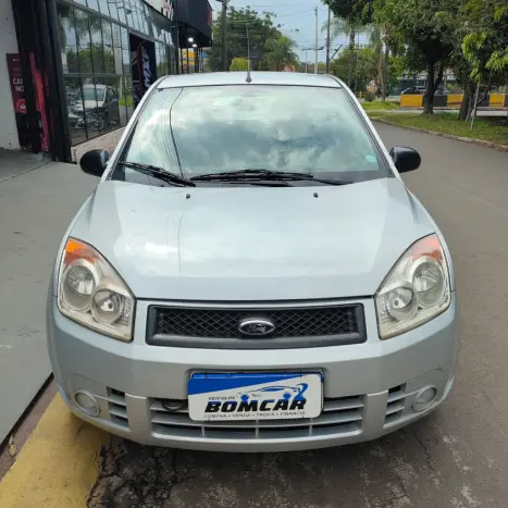 FORD Fiesta Hatch 1.6 4P FLEX, Foto 2
