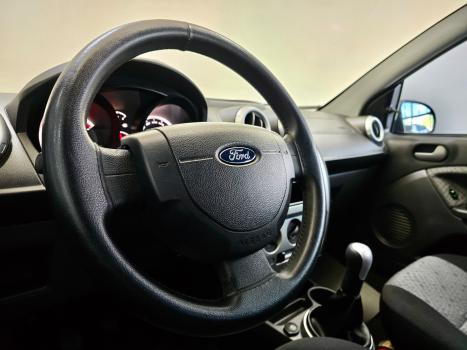 FORD Fiesta Hatch 1.6 4P ROCAM FLEX, Foto 9
