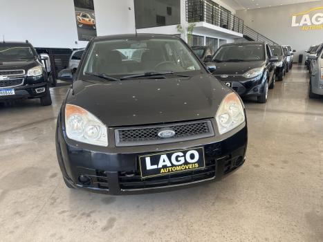 FORD Fiesta Hatch 1.6 CLASS, Foto 2