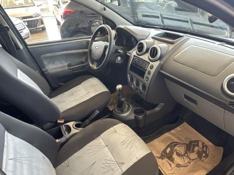 FORD Fiesta Hatch 1.6 CLASS, Foto 10