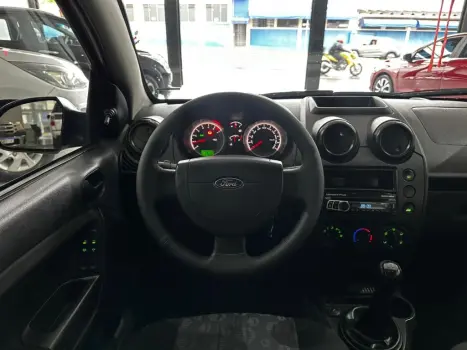 FORD Fiesta Hatch , Foto 7