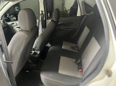 FORD Fiesta Sedan 1.6 4P ROCAM FLEX, Foto 15