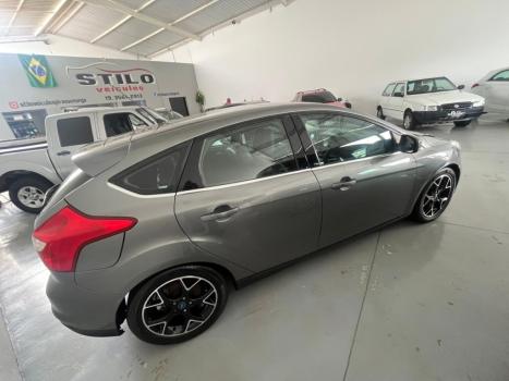 FORD Focus Hatch 2.0 16V 4P TITANIUM PLUS FLEX, Foto 5