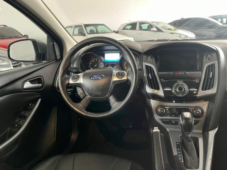 FORD Focus Hatch 2.0 16V 4P TITANIUM PLUS FLEX, Foto 9