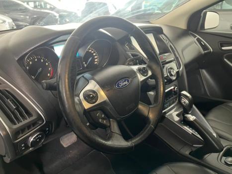 FORD Focus Hatch 2.0 16V 4P TITANIUM PLUS FLEX, Foto 11