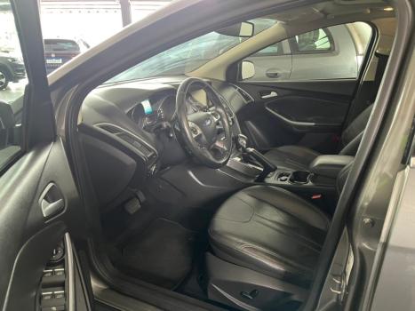 FORD Focus Hatch 2.0 16V 4P TITANIUM PLUS FLEX, Foto 13