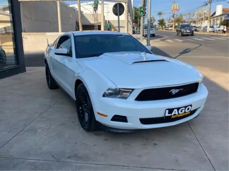 FORD Mustang 3.7 V6 24V COUP�, Foto 3