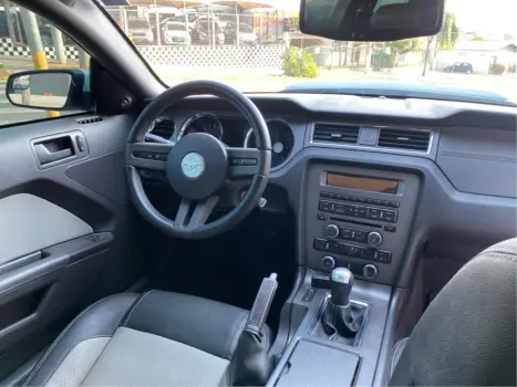 FORD Mustang 3.7 V6 24V COUP�, Foto 9