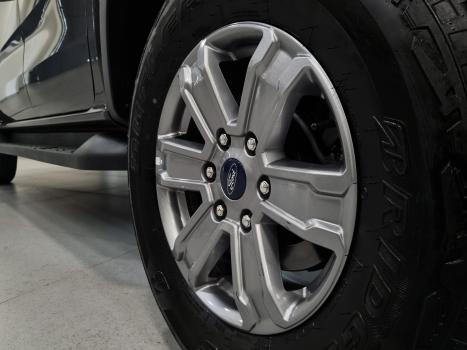 FORD Ranger 3.0 V6 24V 4X4 XLS TURBO DIESEL CABINE DUPLA AUTOM�TICO, Foto 16