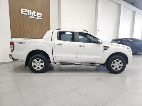 FORD Ranger 3.2 20V CABINE DUPLA 4X4 LIMITED TURBO DIESEL AUTOMTICO, Foto 2