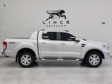 FORD Ranger 3.2 20V CABINE DUPLA 4X4 LIMITED PLUS TURBO DIESEL AUTOM�TICO, Foto 4