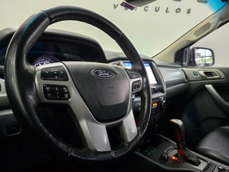 FORD Ranger 3.2 20V CABINE DUPLA 4X4 LIMITED PLUS TURBO DIESEL AUTOM�TICO, Foto 9