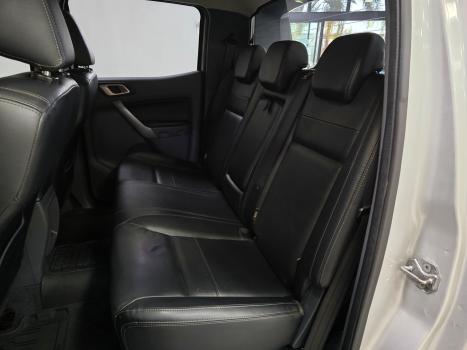 FORD Ranger 3.2 20V CABINE DUPLA 4X4 LIMITED PLUS TURBO DIESEL AUTOM�TICO, Foto 15
