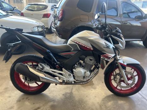 HONDA CB 250 F Twister FLEXONE, Foto 3