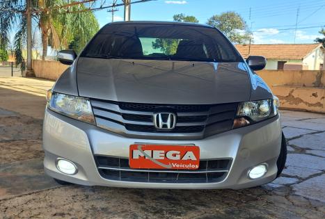 HONDA City Sedan 1.5 16V 4P EX FLEX, Foto 2 HONDA City Sedan 1.5 16V 4P EX FLEX, Foto 2