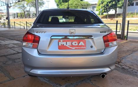 HONDA City Sedan 1.5 16V 4P EX FLEX, Foto 6 HONDA City Sedan 1.5 16V 4P EX FLEX, Foto 6