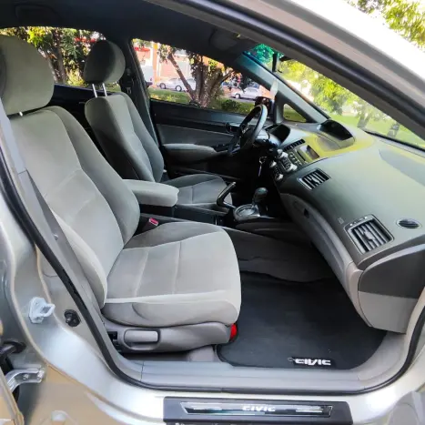 HONDA Civic 1.8 16V 4P FLEX LXS AUTOMTICO, Foto 10