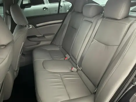 HONDA Civic 1.8 16V 4P EXS AUTOM�TICO, Foto 17