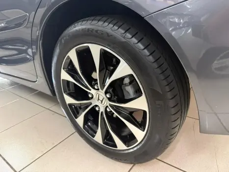 HONDA Civic 1.8 16V 4P FLEX LXS AUTOM�TICO, Foto 15