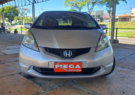 HONDA Fit 1.4 16V 4P LX, Foto 2 HONDA Fit 1.4 16V 4P LX, Foto 2