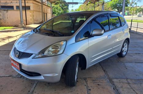 HONDA Fit 1.4 16V 4P LX, Foto 6 HONDA Fit 1.4 16V 4P LX, Foto 6