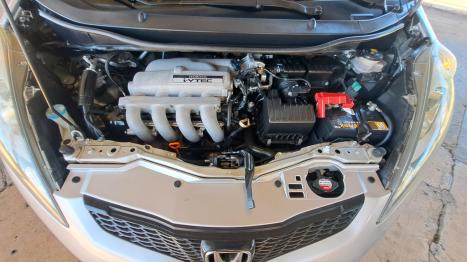 HONDA Fit 1.4 16V 4P LX, Foto 11 HONDA Fit 1.4 16V 4P LX, Foto 11