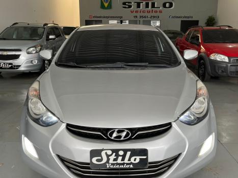 HYUNDAI Elantra , Foto 2