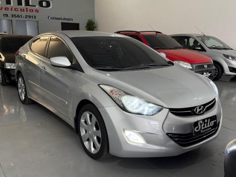 HYUNDAI Elantra , Foto 3