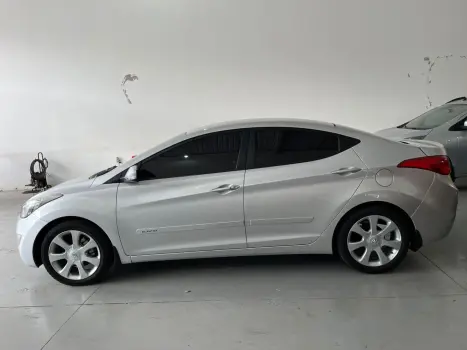 HYUNDAI Elantra , Foto 15